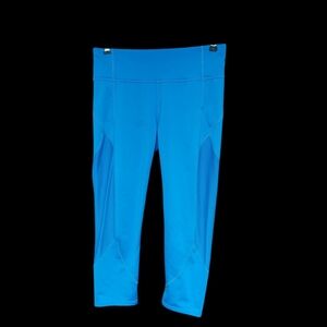 EUC Athleta Vibrant Blue Cropped Leggings M